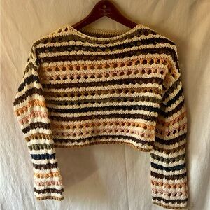 33 Coastal Multicolor Crochet Sweater Crop L Bell Sleeves Cream Mustard Yellow